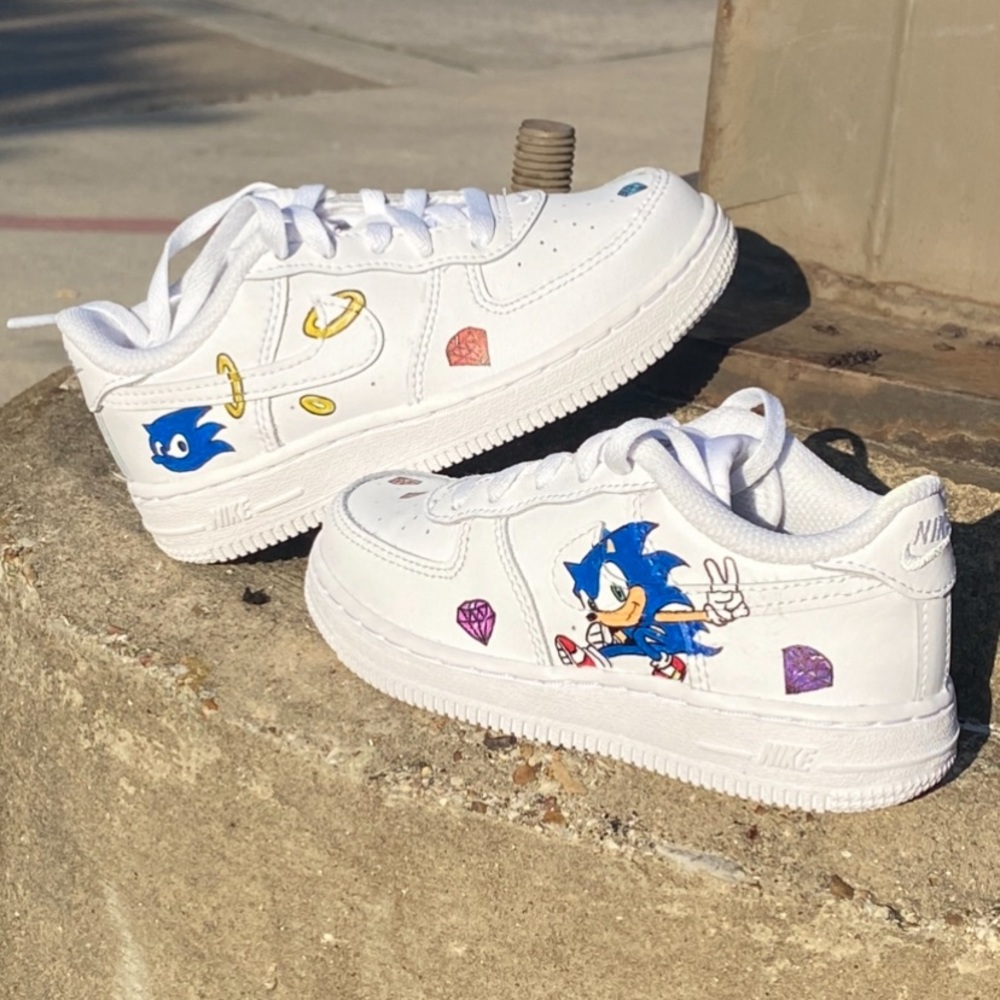 Custom Air Force 1 Sonic Emerald